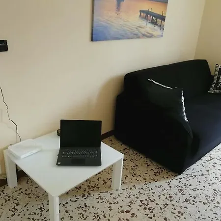 Semesterbostad Casa Dolce Casa, A 2 Passi Dal E Vicina A Varenna Lierna