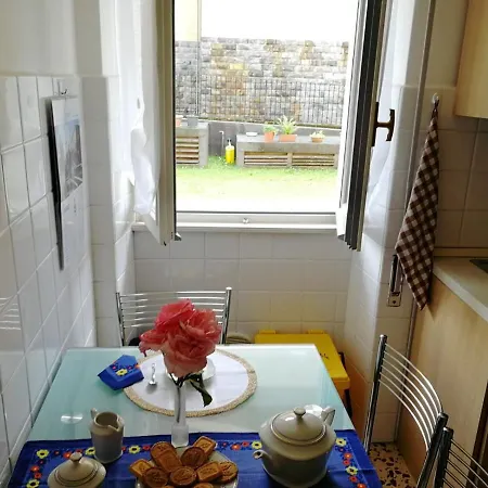 Vakantiehuis Casa Dolce Casa, A 2 Passi Dal E Vicina A Varenna Lierna