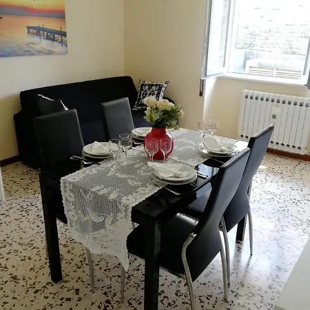 Vakantiehuis Casa Dolce Casa, A 2 Passi Dal E Vicina A Varenna