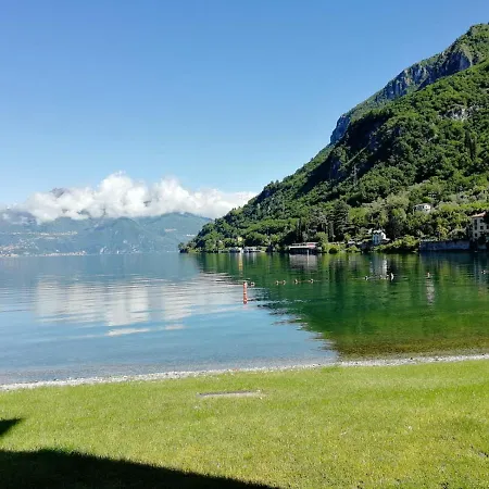 Casa Dolce Casa, A 2 Passi Dal E Vicina A Varenna Vakantiehuis