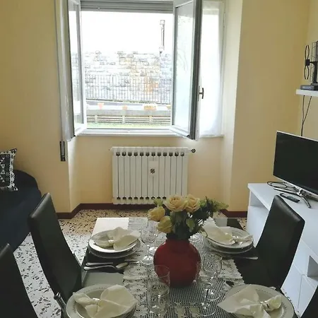 Casa Dolce Casa, A 2 Passi Dal E Vicina A Varenna Vakantiehuis