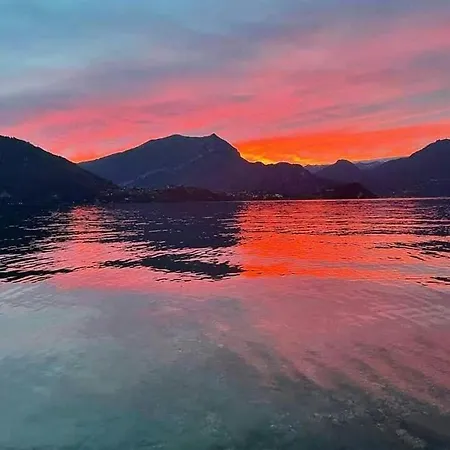 Casa Dolce Casa, A 2 Passi Dal E Vicina A Varenna *